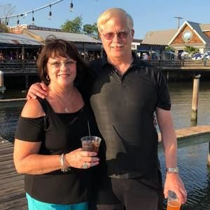 Meet your Posher, Dannette